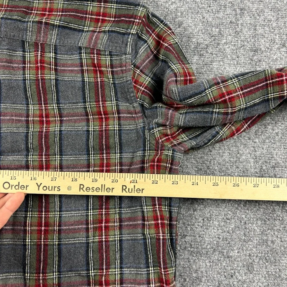 L.L. Bean Flannel Shirt Mens Large Grey Red Scotch Plaid Traditional Fit Outdoor